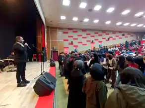 Ağrı Öğrencilerine Moral Konseri