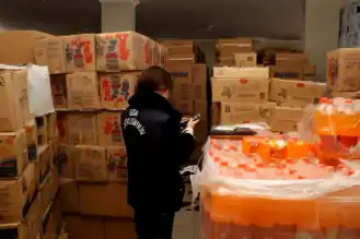 Doğubayazıt'ta Son Tüketim Tarihi Geçmiş Gıdalar İmha Edildi