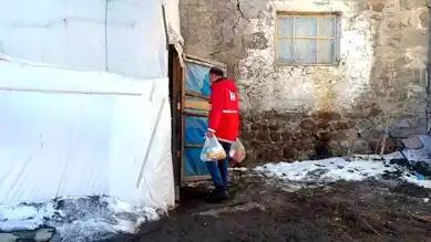 Kızılay, Ağrı'da Kış Yardımını Sürdürüyor