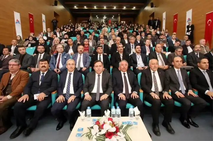 8. Uluslararası Sempozyum Başladı