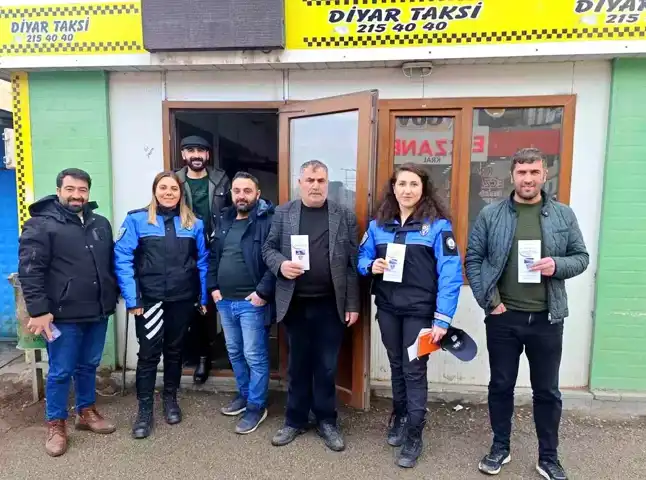 Ağrı'da Taksi Sürücüleri Bilgilendirildi