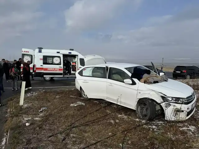 Ağrı'da Çoklu Trafik Kazası: 4 Yaralı